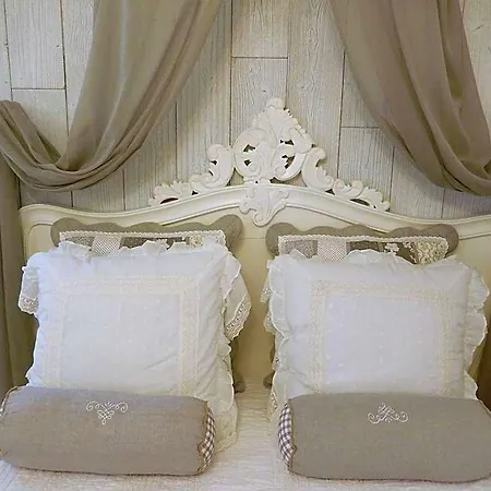 La Cordonnerie De Bed & Breakfast