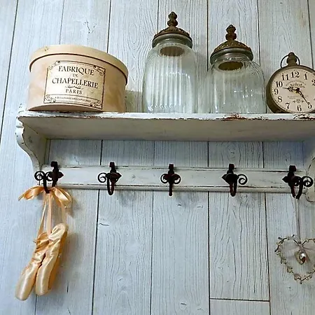 La Cordonnerie De Bed & Breakfast