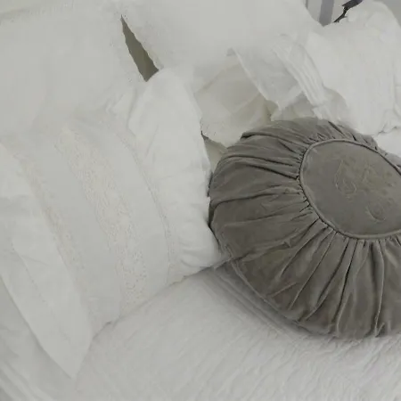 Bed & Breakfast La Cordonnerie De Réau