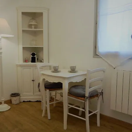 La Cordonnerie De Bed & Breakfast 3*